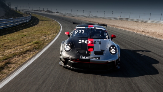 Porsche будет применять новое топливо для Суперкубка